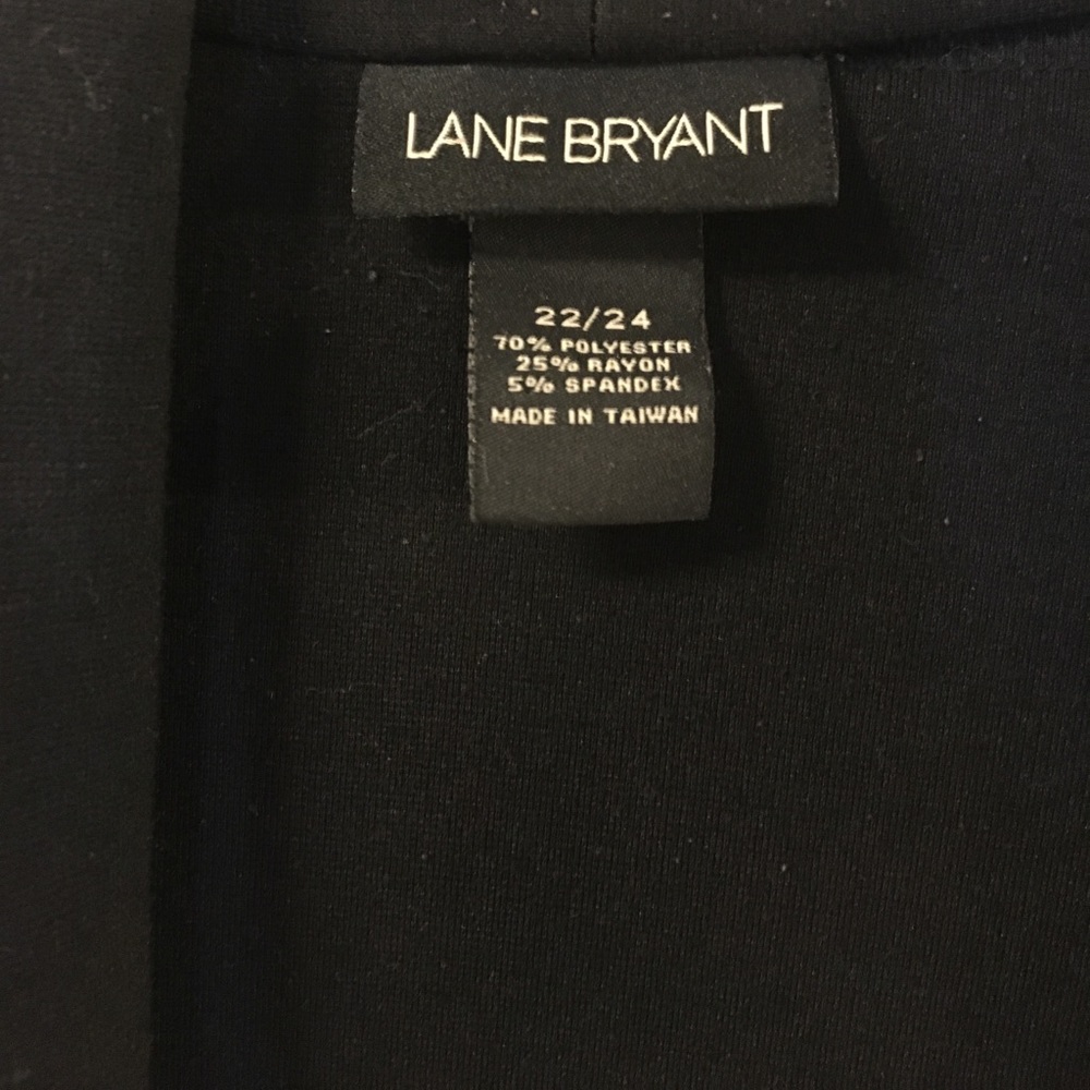 22/24 Black cardigan